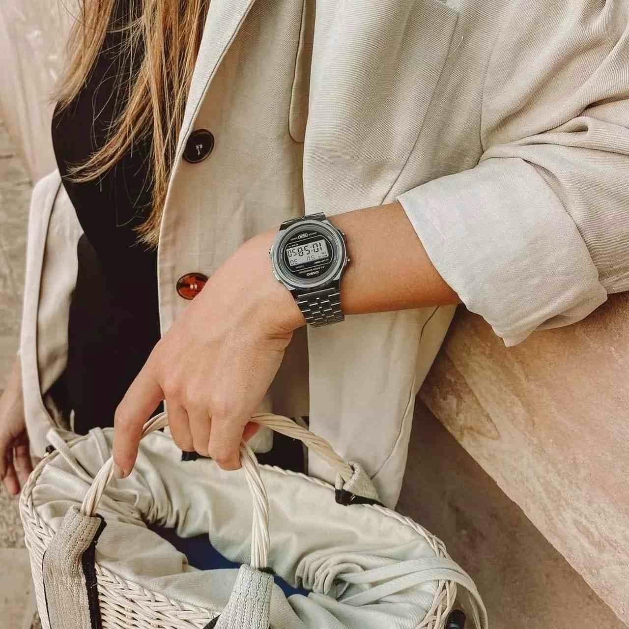 wristwatch handbag accessories bag accessory person human clothing apparel