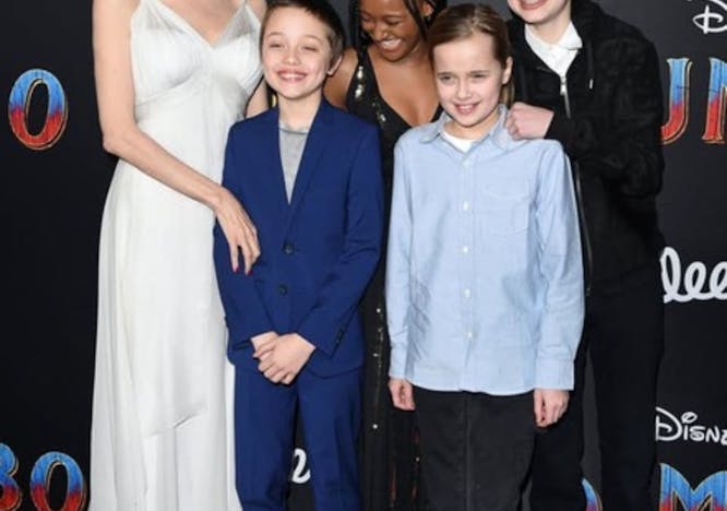 Angelina Jolie e seus filhos