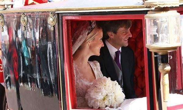 Casamento entre príncipe alemão e estilista russa gera conflito familiar