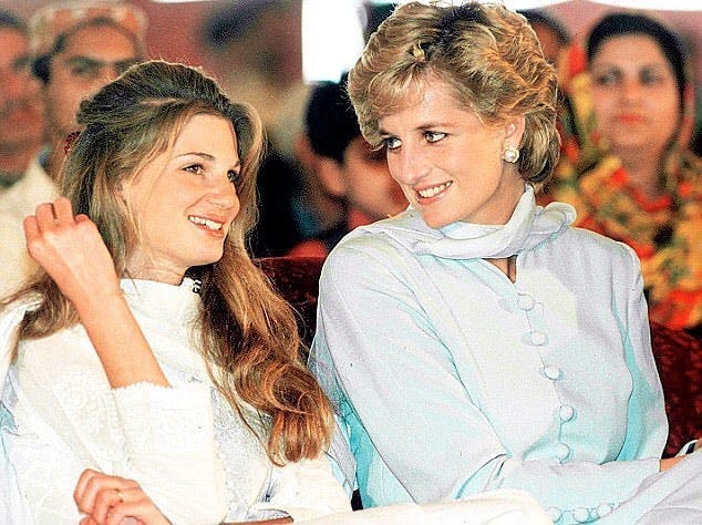 Amiga da princesa Diana abandona The Crown por falta de respeito