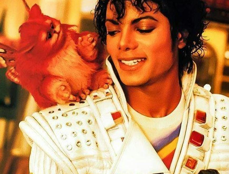 Michael Jackson já faturou R$ 11 bilhões de reais depois de morto