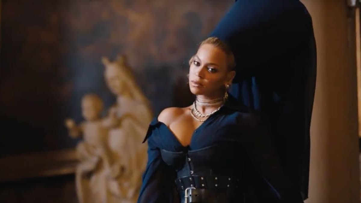 Beyoncé e Jay-Z lançam clipe com filha.