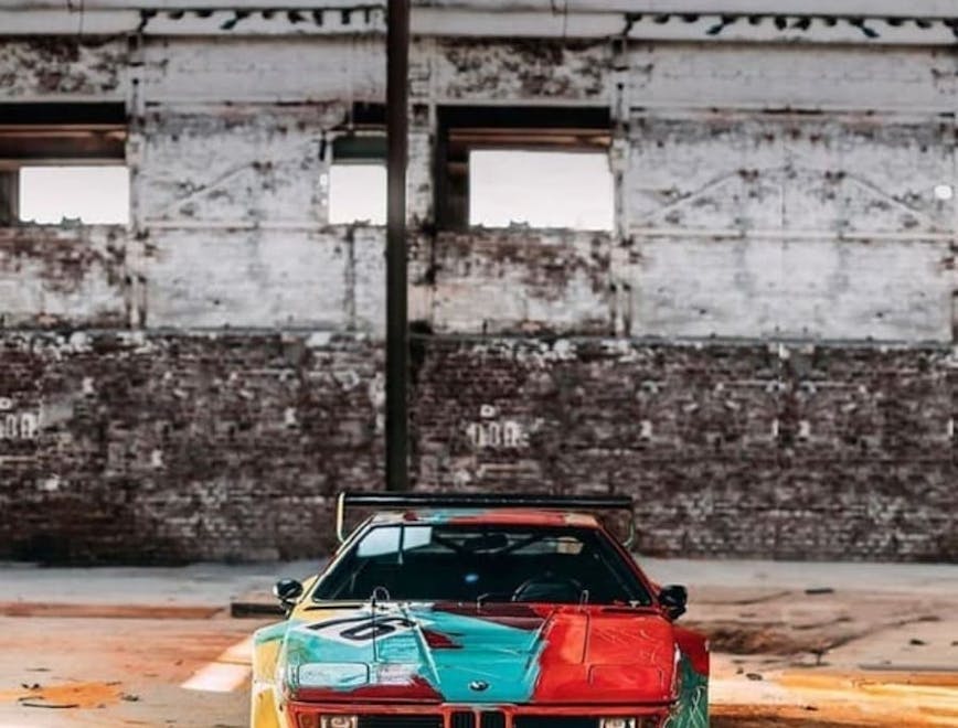 O M1 da BMW pintado por Andy Warhol