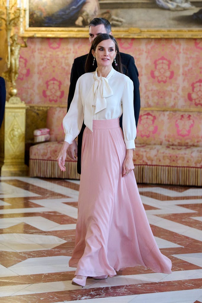 Foto: Rainha Letizia da Espanha. (Reprodução/Site revistalofficiel)