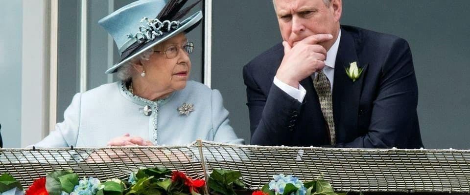 Rainha Elizabeth e Príncipe Andrew