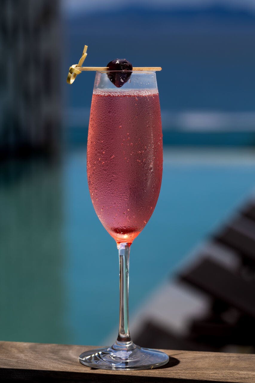 glass alcohol beverage cocktail goblet
