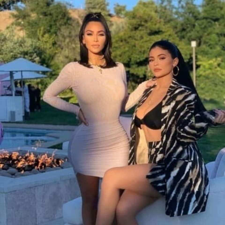 Kylie Jenner e Kim Kardashian