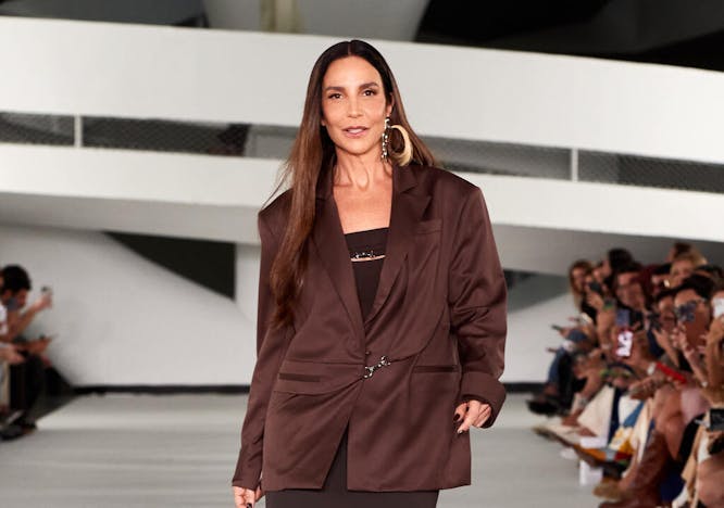 formal wear suit fashion adult female person woman blazer jacket long sleeve